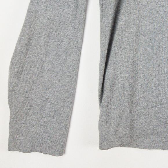 L.L. Bean Cashmere Blend Sweater Men's XL Regular Gray V-neck Ribbed Neck - Picture 4 of 9